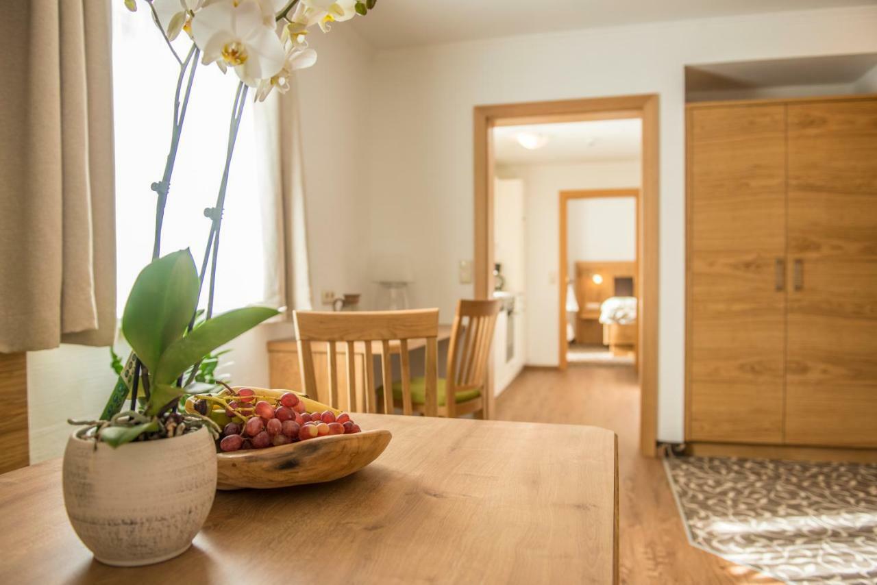 Pension Appartements Gabriele Бадгаштейн Экстерьер фото